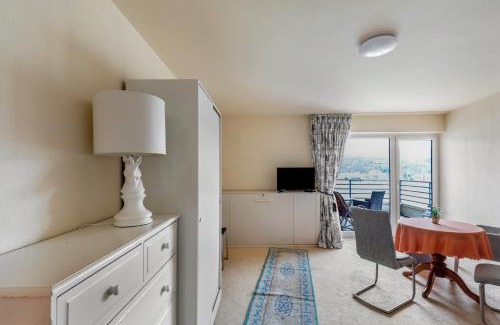 Bad Hoenningen Apartment | Rheinapartment Dependance 8