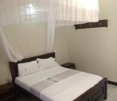 Soroti Hotel | Rhino Camp Soroti