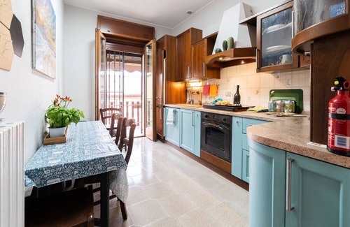 Terrazzano Di Rho Apartment | Rho Fiera - Gorgeous apartment with garden and a/c