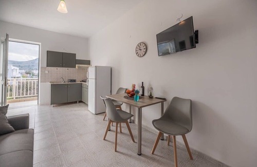 Archangelos Apartment | Rhodes Archaggelos Home-Cozy Nest Garden