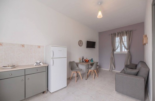Archangelos Apartment | Rhodes Archaggelos Home-Cozy Nest Garden