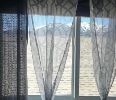 Gardiner House | Rhodopa Guest House at Yellowstone #9