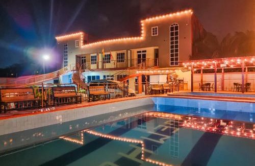 Sekondi-Takoradi Hotel | RHOGEM Hotel