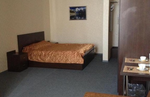 Armavir Hotel | RHouse Inn