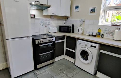 Colwyn Bay House | Rhubarb Terrace on the Coast - Sleeps 1-6