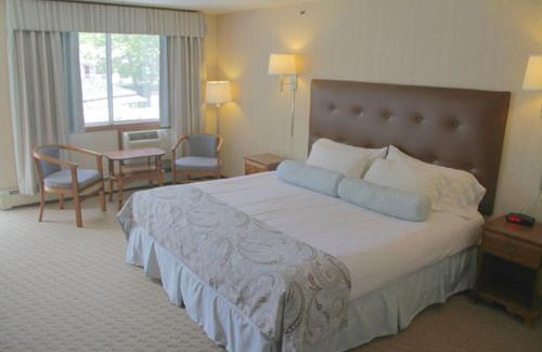 Kennebunkport Hotel | Rhumb Line Resort