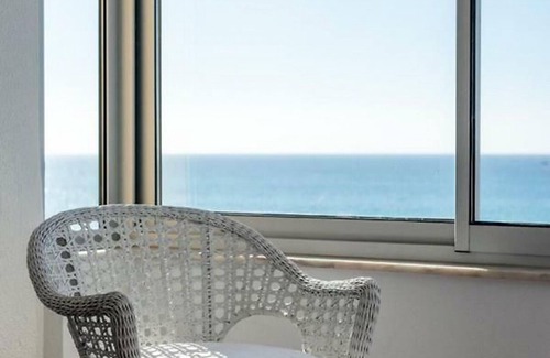 Praia de Faro Apartment | Ria Beach House | 1 Bedroom | Beach Front | Praia de Faro