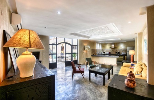 Tamrhakht Villa | Riad Amazine - Piscine - Rooftop - 6 or 7 Px