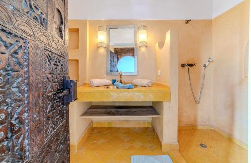 Mechouar-Kasbah Villa | Riad Ayla avec Piscine Privée