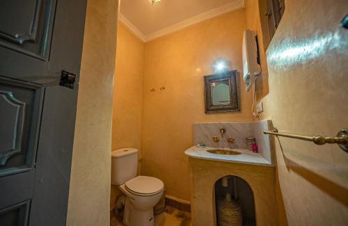 Kasbah House | Riad Azawan