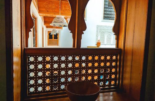 Zekkak Er Roumane House | Riad Fès Center