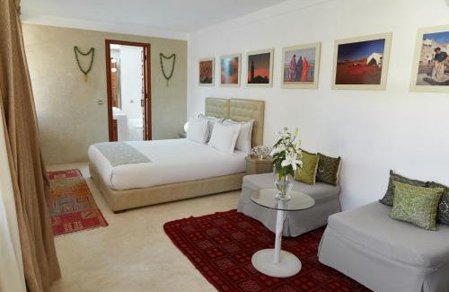 Bab Taghzout House | Riad Infinity Sea