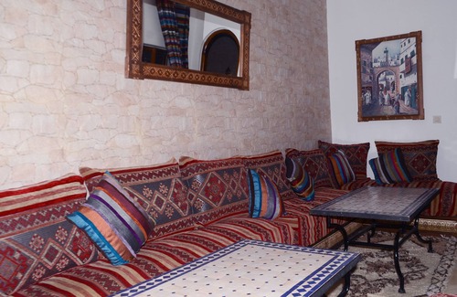 Kasbah House | Riad Lalla-Merieme: A Riad of 5 rooms 100% privatized, just for you!