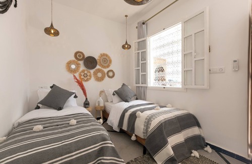 Bab Taghzout House | Riad Lamalika
