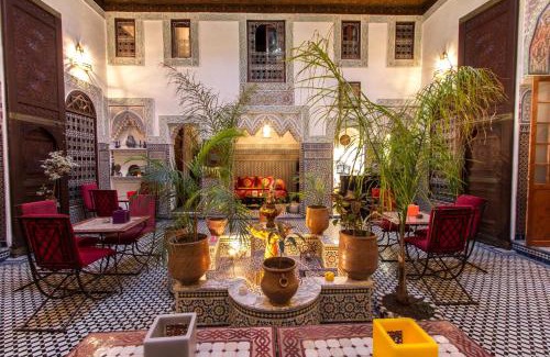 Ain Azlitan House | Riad Naila & suite