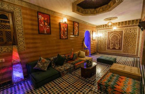 Ain Azlitan House | Riad Ridaya
