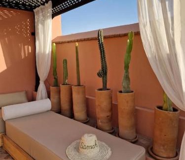 Kbour Chou House | RIAD SAMAH