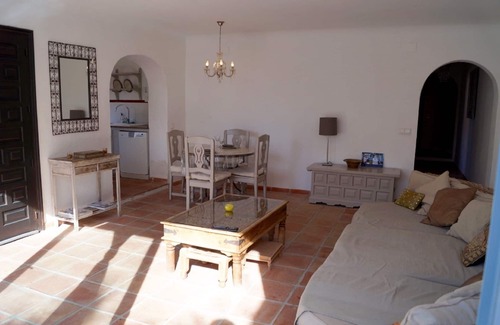 Moravit Villa | Riad-style single-storey villa - close to shops and the sea