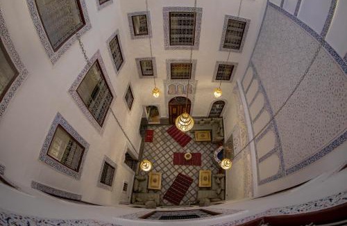 Quettanine House | Riad Taj Fes