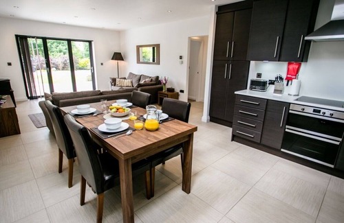 Blackburn Cottage | Ribble Cottage in The Ribble Valley, Whalley, Lancashire - Sleeps 4