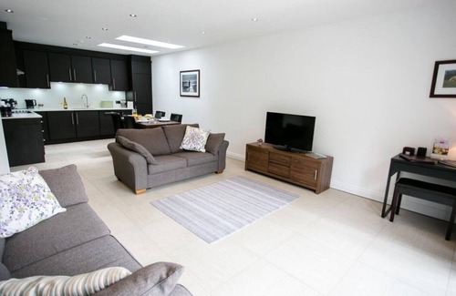 Blackburn Cottage | Ribble Cottage in The Ribble Valley, Whalley, Lancashire - Sleeps 4