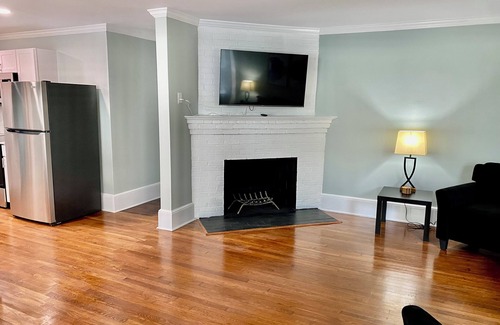 Lakeside House | Richmond - Henrico Renovated Gem