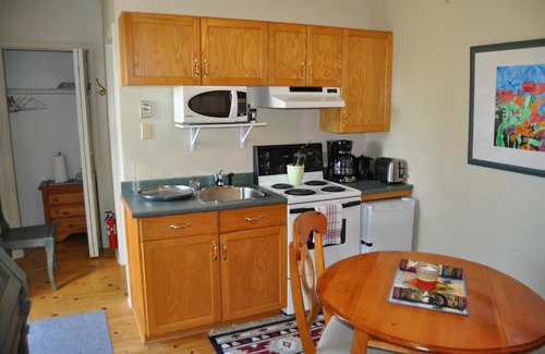 Port Maitland Apartment | Richmond Highland Farm