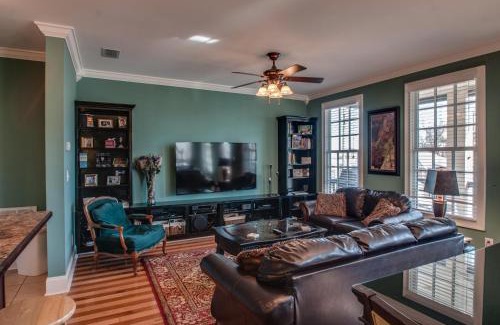 Hope Gardens House | Rick's Downtown Nashville Guest House