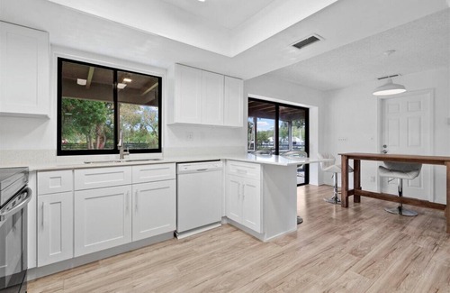 Loxahatchee Groves House | Riders' Haven: Equestrian Escape