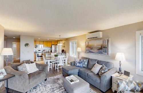 Maple City Apartment | Ridge Top 21 22