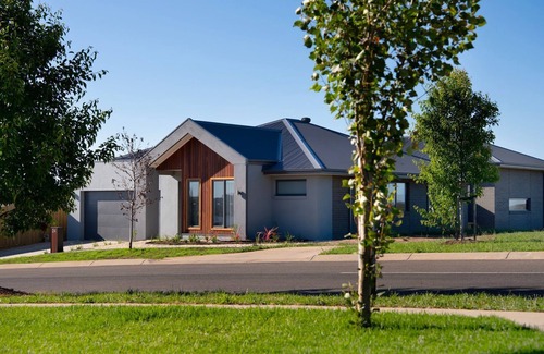 Daylesford House | Ridge Vue Retreat - the ultimate in style and serenity