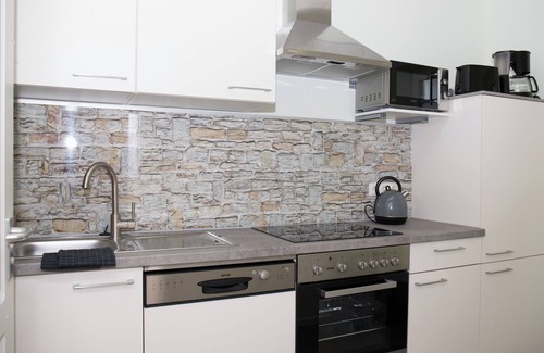Iphofen Apartment | 'Riesling’ holiday flat with private balcony, communal terrace and communal garden