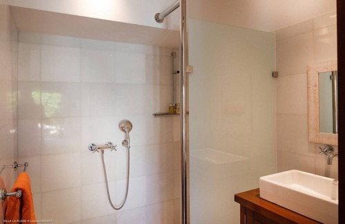 Anse de Lorient Villa | Right on the beach luxurious top end villa