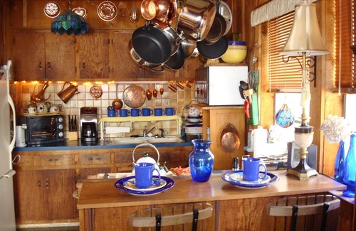 Lowell Cabin | Right on the Water! Enjoy vacation just steps from the shore. No hills.