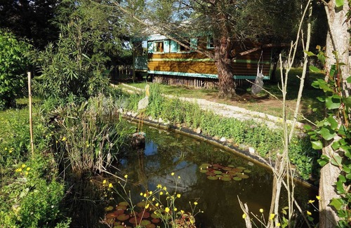 Penne-d'Agenais Cottage | Rigoulieres caravans by the river
