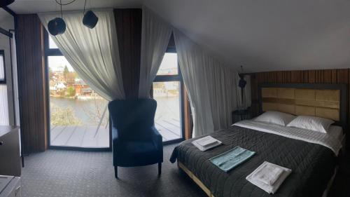 Bila Tserkva Hotel | Rikabar Restaurant & nature