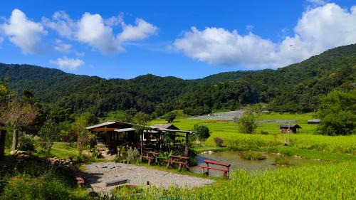 Ban Luang House | Rimna Banpark 1 ริมนาบ้านพัก1