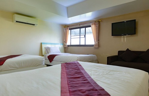 Phra Pradaeng Hotel | Rimnam Hotel Suk Sawat 70