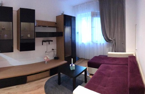 Sector 4 Apartment | Rin Booking Appart