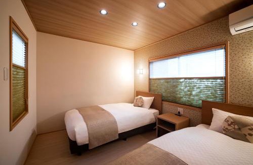 Sannenzaka Ninenzaka House | Rinn Tsukinowa