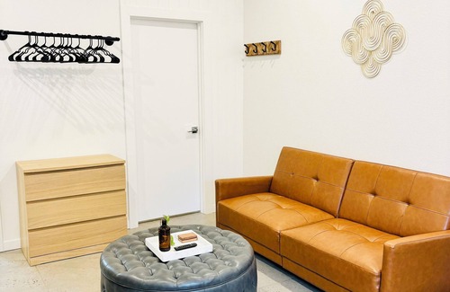 Cole Apartment | RiNo Retreat - Walk to Lightrail