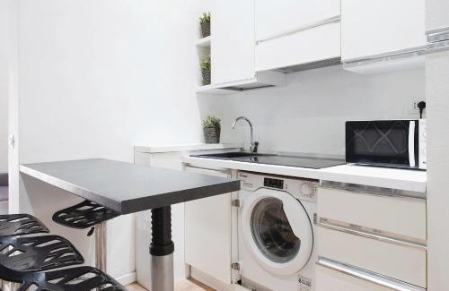 Gioia Apartment | Rio Central M3 Sondrio e Stazione Centrale