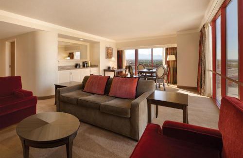 Las Vegas Resort | Rio Hotel & Casino, a Destination by Hyatt Hotel