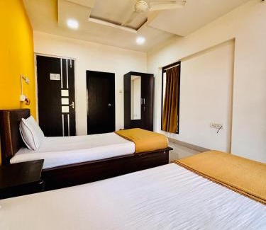 Malad West Bed & Breakfast | Rio House Service apartment Malad