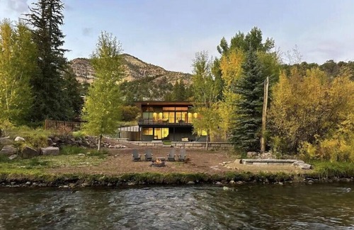 Placerville House | Rio Vista Telluride w/hot tub!