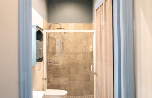 Albisola Superiore Villa | Riobasco Guesthouse - Grecale Room - Double with private bathroom