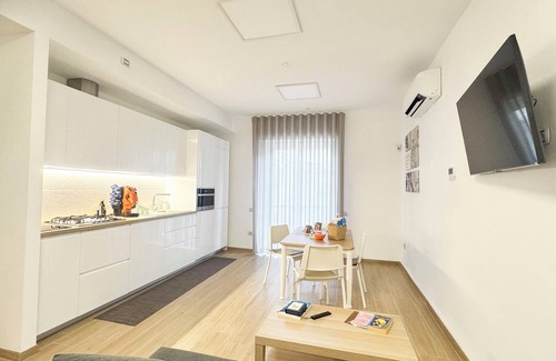 Rione Sanita Apartment | Rione Sanità House: Casa Nobiltà, modern with all safety features