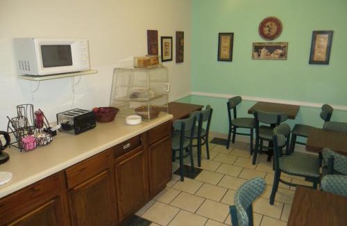Ripon Hotel | Ripon Welcome Inn and Suites