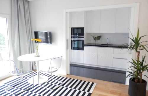 Santo Amaro Apartment | Ripple - near Congress Centre & River- A/C, swimming, pool, secure parking