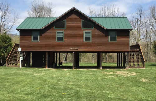 Rileyville Cabin | Rippling River Cabin: Nature's Paradise On The Shenandoah River